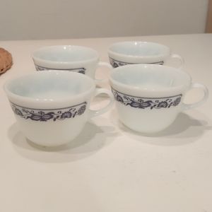 Pyrex Blue Onion Mugs